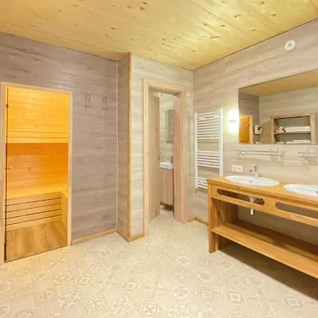 דירה Salzburg, Dienten