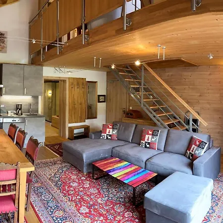 Apartamento Salzburg, Dienten