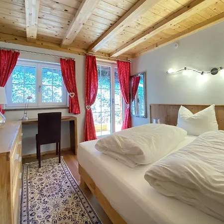 Salzburg, Dienten Διαμέρισμα *