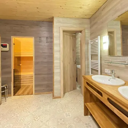 Διαμέρισμα Salzburg, Dienten *