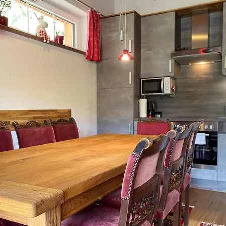 Apartamento Salzburg, Dienten *